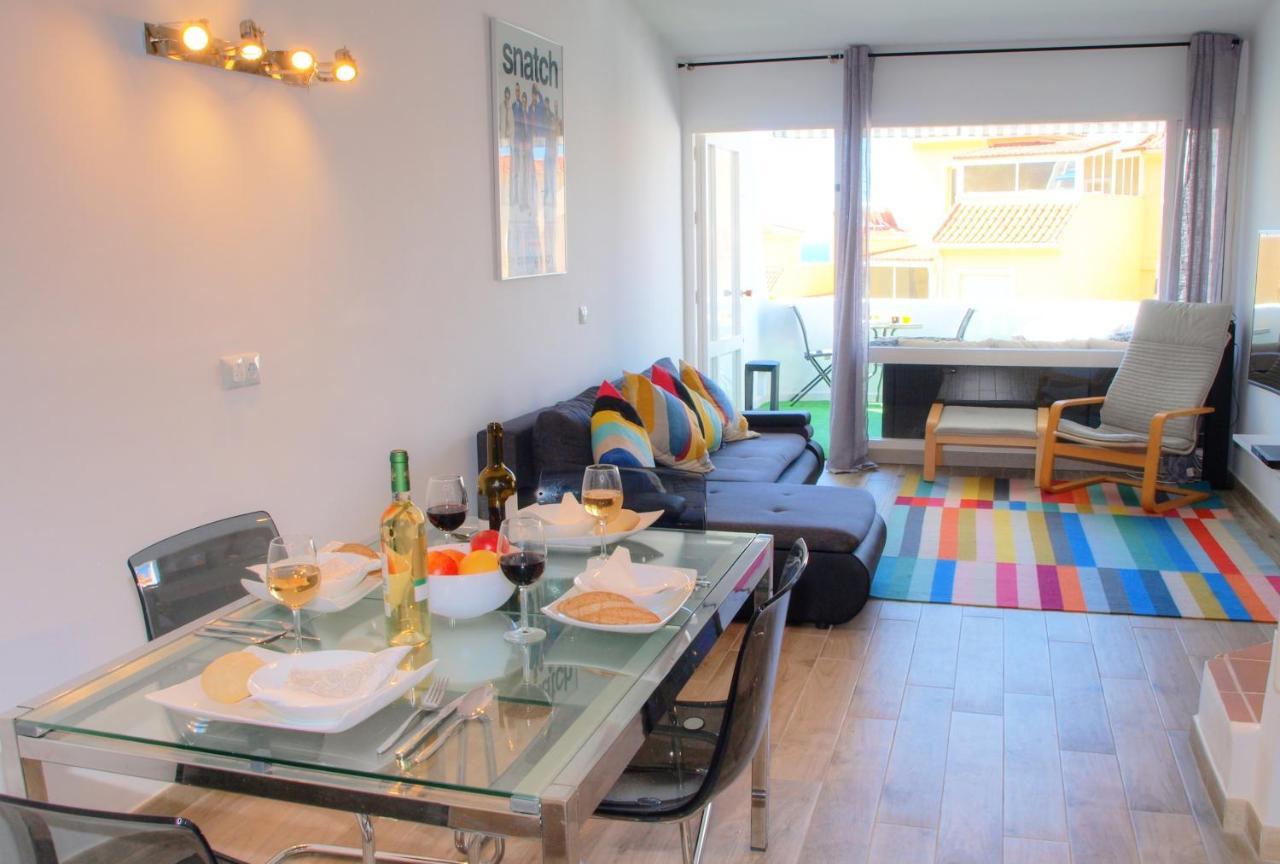 Cristos Beach Apartment エステポナ エクステリア 写真
